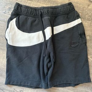 EUC Nike Men’s Shorts